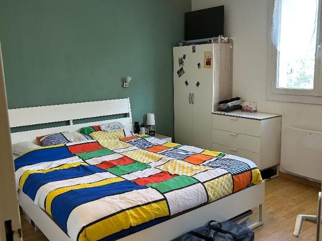 Proche des commodités: Maison avec garage et jardin spacieux 88m² Saint André de Cubzac