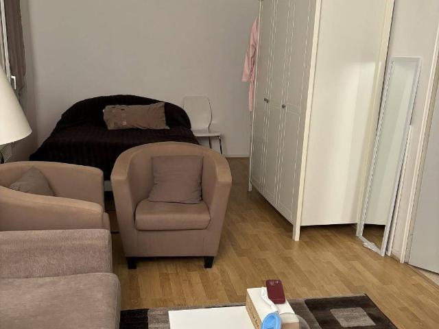 Proche du centre ville appartement F1 à louer