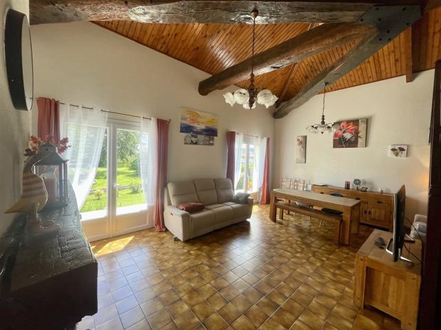 Proche du centre ville de Maubourguet, maison de plain pied. 135m² Maubourguet