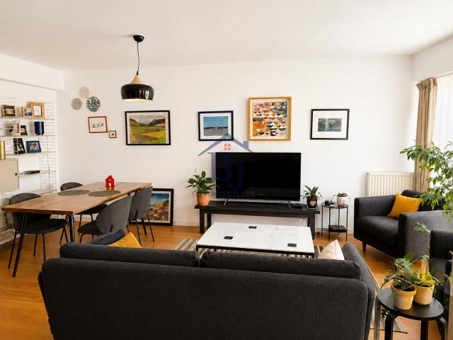 Proche du Mail et du Centre ville superbe Duplex 5 pièces. 98m² Rennes