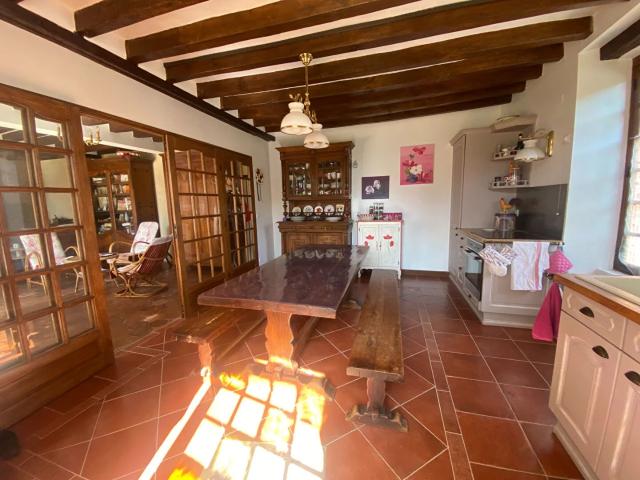 Proche EPERNON Maison ancienne