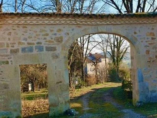 Proche Figeac, maison de maître rénovée + parc de