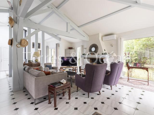 Proche Hossegor, Grande Maison Familiale Avec Piscine Au Cal. 227m² Seignosse