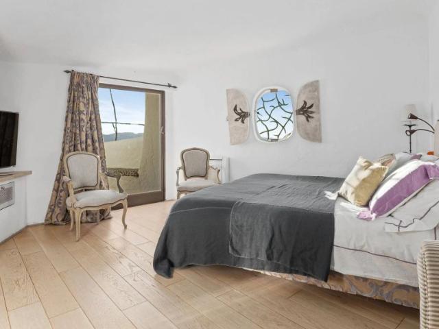 Proche Mougins Domaine sécurisé, vue panoramique 6 chambres