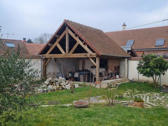 Proche MAINTENON Maison ancienne rénovée