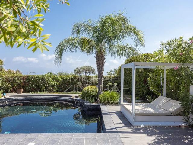Proche Nice Domaine privé et vue mer panoramique 264m² Saint Laurent du Var
