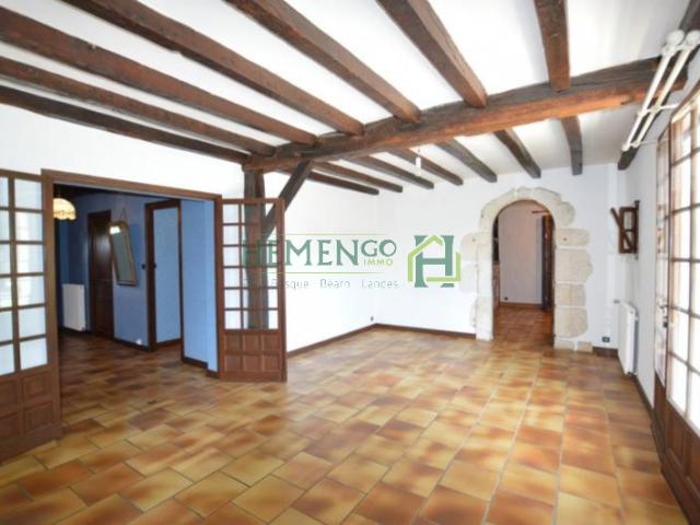 PROCHE SAUVETERRE ET ST PALAIS