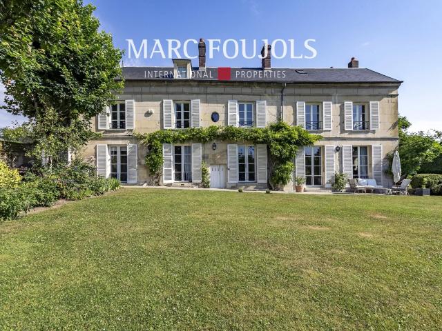 Proche Senlis Maison en pierre avec piscine 280m² Senlis