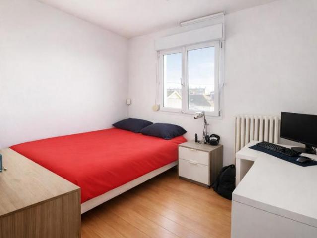 Proche Reims, à Tinqueux de 4 chambres, jardin et garage