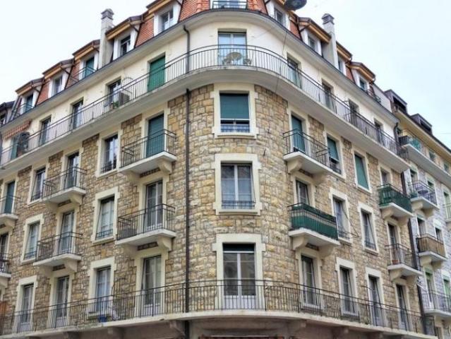 Proche rue de Carouge, quartier calme et agréable à vivre