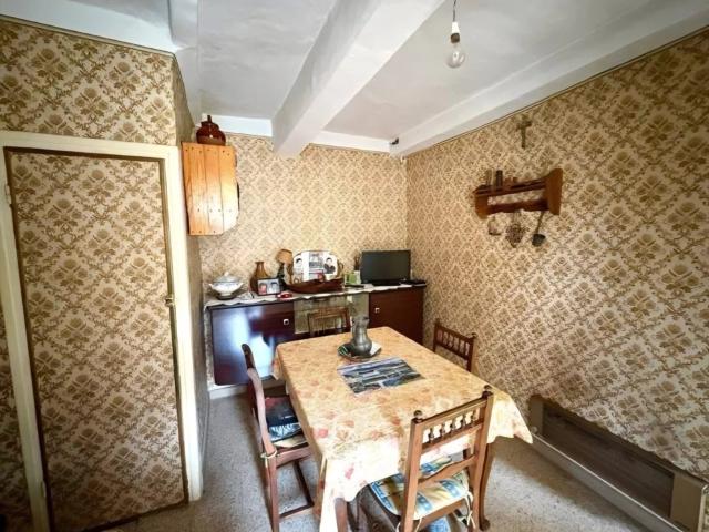 Proche Tourette Levens VILLA A RENOVER m² Tourrette Levens
