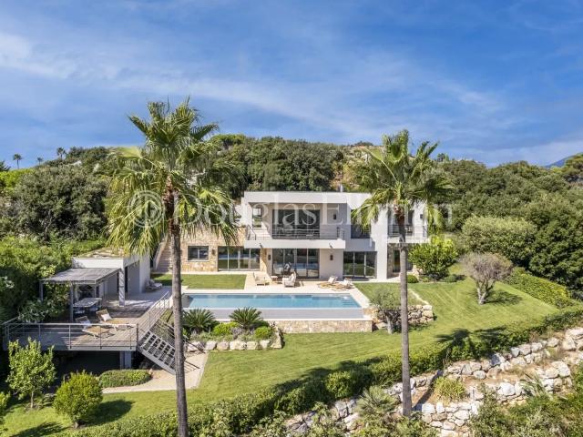 Proche Valbonne Propriété de luxe avec vue mer panoramique 380m² Valbonne