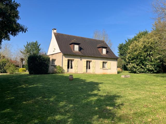 Proche Vivonne à Marigny Chemereau 86 Maison 5 chambres en p. 149m² Marigny Chemereau