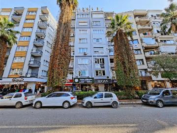 Efeler, Aydın ili, Ege Bölgesi - Asansör