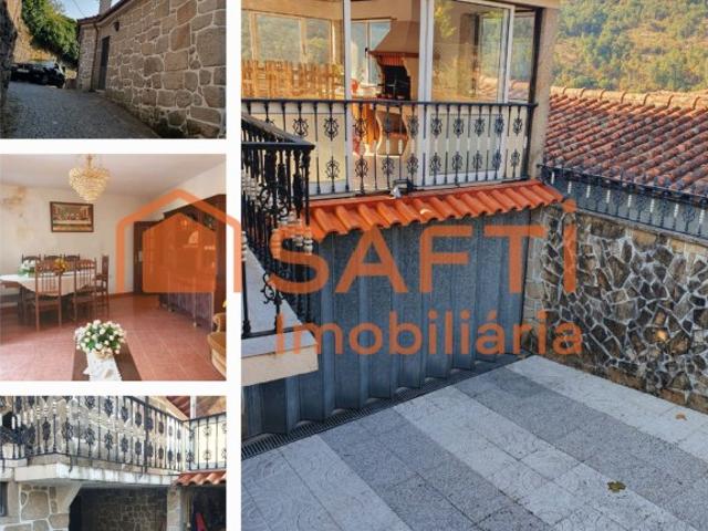 Procura a sua moradia de sonho? Eu tenho a solução! Excelente casa em pedra t3
