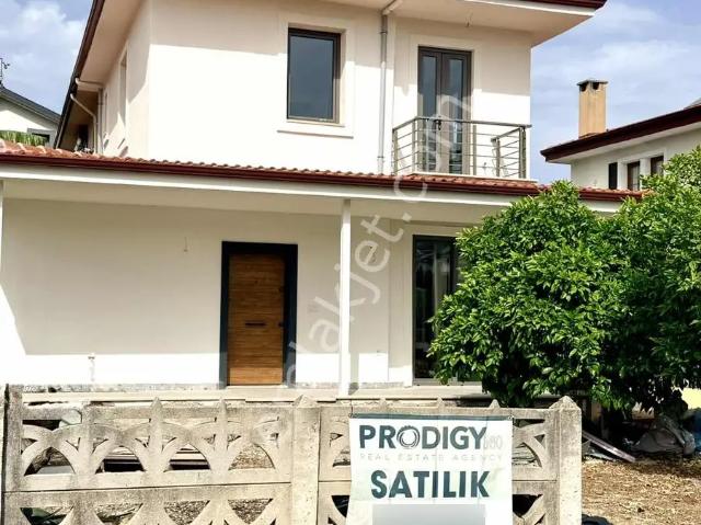 Prodıgy360'tan Çalışa 300m Uzakta Bahçeli İkiz Villa Tek Yetkili