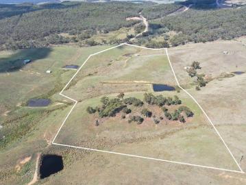 Productive Grazing Block Prime Pastures Close to Goulburn