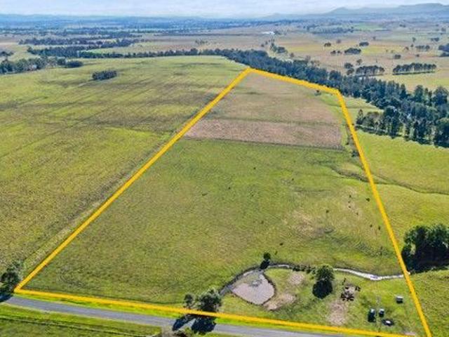 Productive 20ha Riverfront Grazing Block Close to Town and Beaches