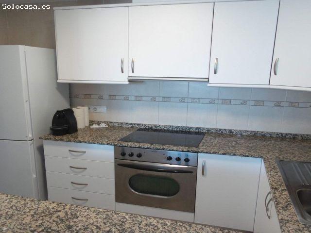 PROFESORES DE 10 SEPTIEMBRE A 20 JUNIO APART. VISTAS AL MAR 3 HABITACIONES Y DOS BAÑOS PROFESO