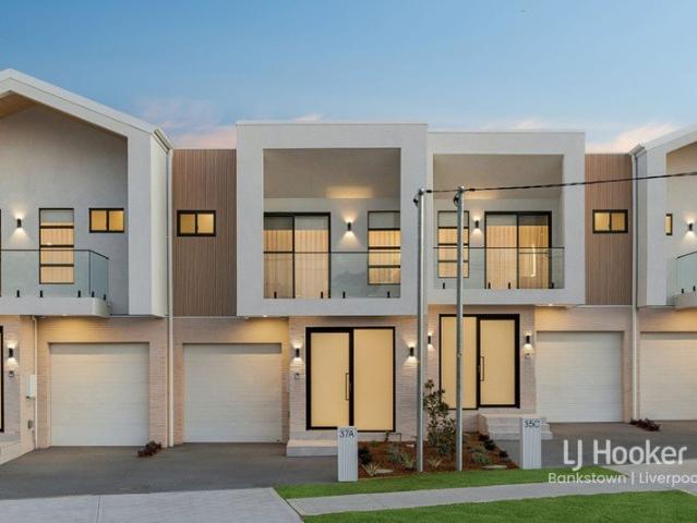 Project Elina A boutique collection of six brand new, street facing Torrens Title terraces designed for modern living