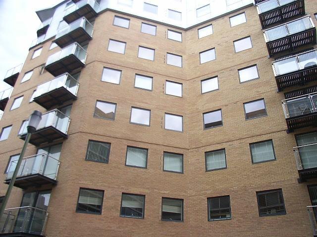 Projection West, Merchants Place. 1 bed apartment to rent £1,150 pcm £265 pw