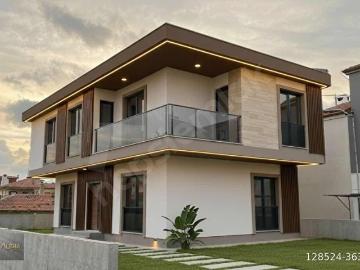 Projeden Satılık Şehir Merkezine 4 Dakika Mesafede 5+1 Villa