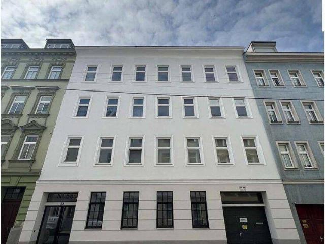 Projektentwicklung mit Seltenheitswert + Gepflegtes Zinshaus in 1100 Wien mit rund 90 Prozent Leerstand und baubewilligtem Dachgeschossausbau sowie Zubau