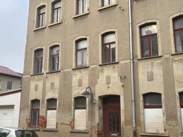 Projektentwickler aufgepasst – potentialreiches Reihenend /Mehrfamilienhaus zur Kernsanierung – 6 8 Wohneinheiten – provisionsfrei