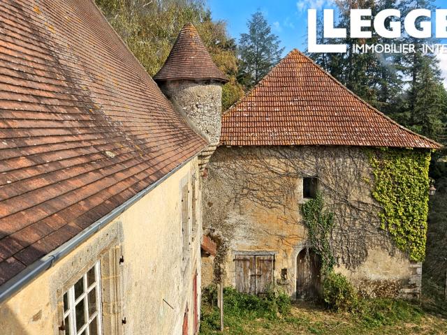 Projet d'exception: Domaine historique du 13ᵉ siècle à rénover