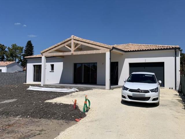 Projet de construction d'une maison 90 m² avec terrain à CHADENAC 17