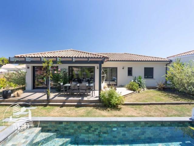 PROJET DE CONSTRUCTION VILLA T5 À BELBERAUD