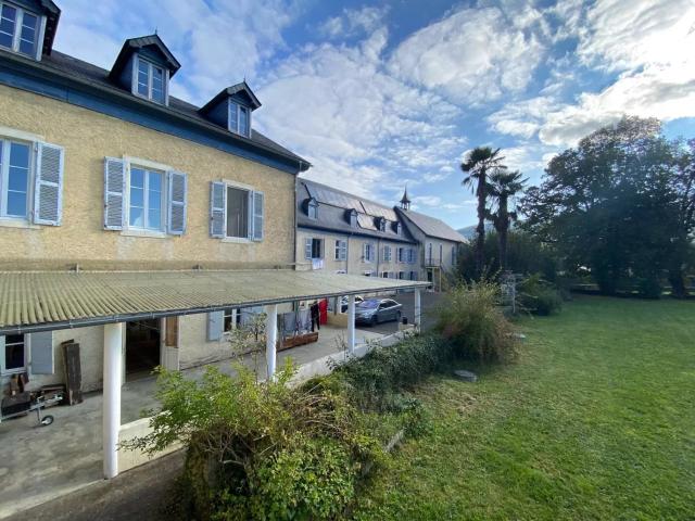 Projet d'investissement intéressant ! 1000m² Ance
