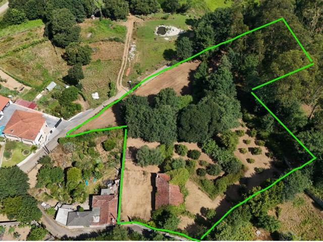 Projeto Aprovado – Moradia de 220 m2 | Quinta de ±5.000 m2 com Pomar e Vista Protegida | Arcozelo, Vila Verde – 15 min de Braga