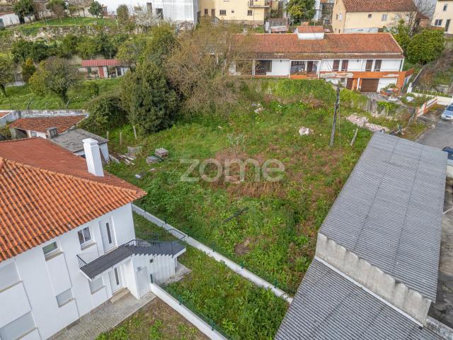 Projeto aprovado para 6 apartamentos em Viana. €45.000 por unidade