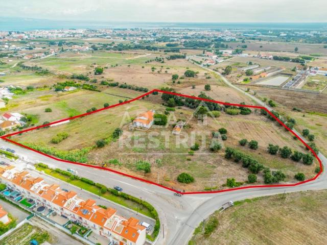TERRENO PROJETO APROVADO PARA 30 MORADIAS T3 E T4 CONDOMÍNIO PRIVADO ALCOCHETE LISBOA