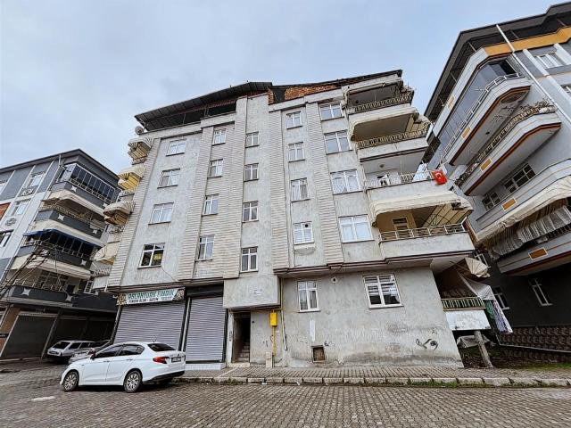 Promade Emlak'tan Çarşamba Orta Mah.kiralık Daire.