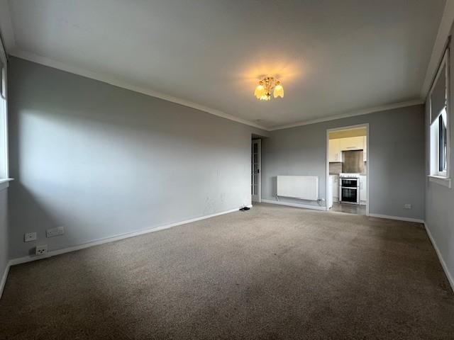 Promenade Court, Aberdeen, AB24 2 bed flat to rent £695 pcm £160 pw