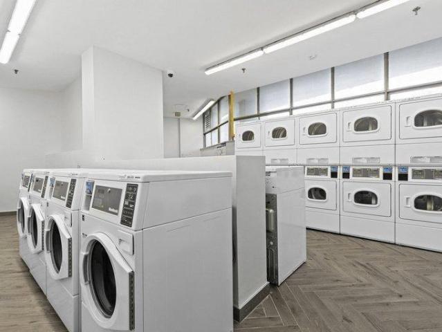 Promenade Gardens 1 Bedroom Apartment for Rent at 301 Dixon Rd, Toronto, ON M9R 1S2 The Westway