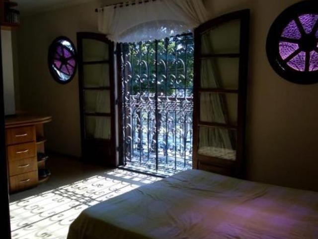 PROMOÇÃO! TERRENO 12X30M SOBRADO Á. CONSTR. 275M²: 3 DORMS 2 S, SALA 2 AMBS, COZ. PLANEJADA. RUA D