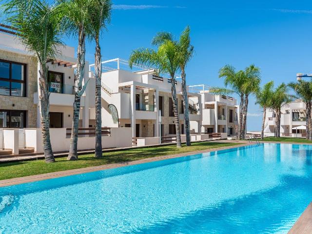 BUNGALOW DE OBRA NUEVA EN PLANTA BAJA EN TORREVIEJA LLAVE EN MANO