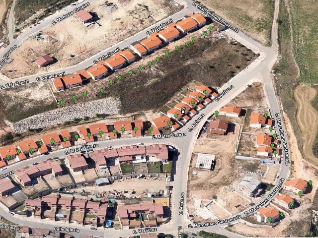 PROMOCION DE VIVIENDAS ADOSADAS EN CARDEÑADIJO, BURGOS