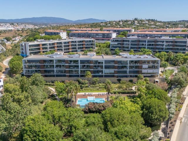 Pronto a Mudar | Apartamento T2 Elegante no Marina Village C. 128m² São Gonçalo de Lagos