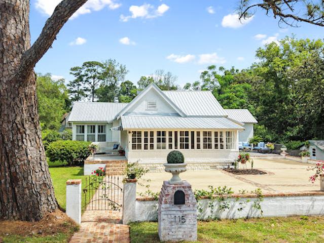 House with garden
