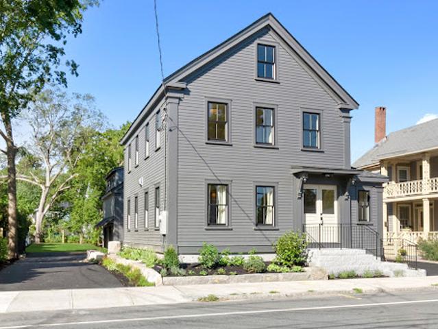House with terrace