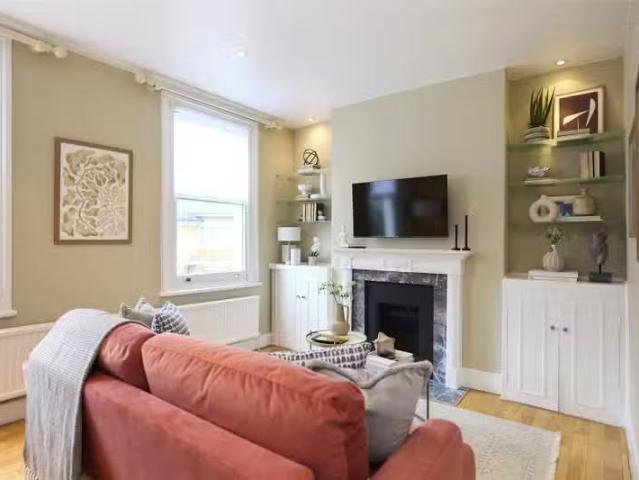 property to let in 101 Sherbrooke Road, London SW6 7QL £4,80.