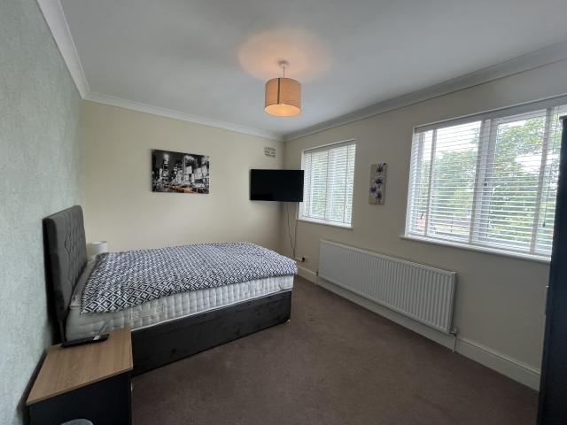 property to let in Sandford Road, DN4 £550 pcm