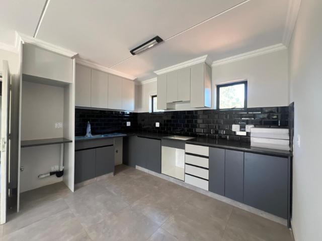 Property to let in Pretoria, Waverley #5138789