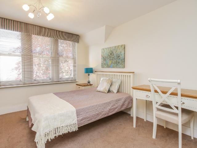 property to let in Woodstock Road, Oxford £1,200 pcm