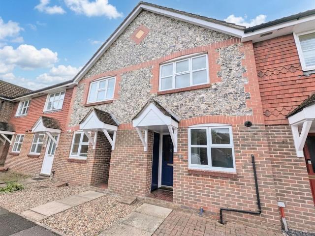 Property to let in Wordsworth Place, Horsham, RH12 RH12 5PR | Courtney Green