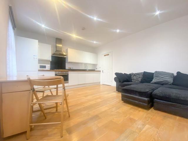 property to rent manor park road, barnet, n2 | 3 bedroom flat through abacus estates